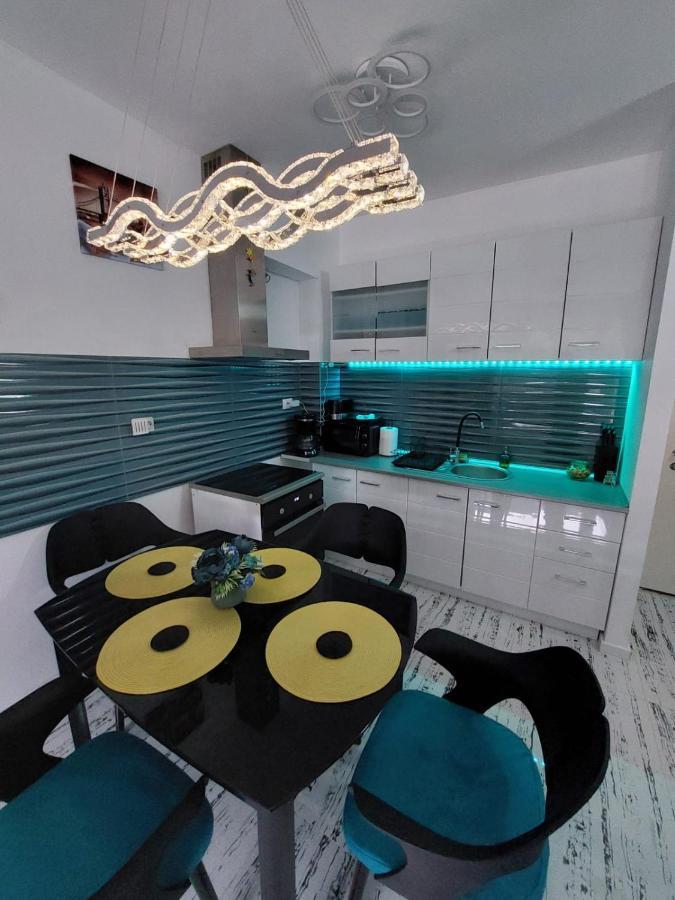 Apartament Erika ซินายา ภายนอก รูปภาพ